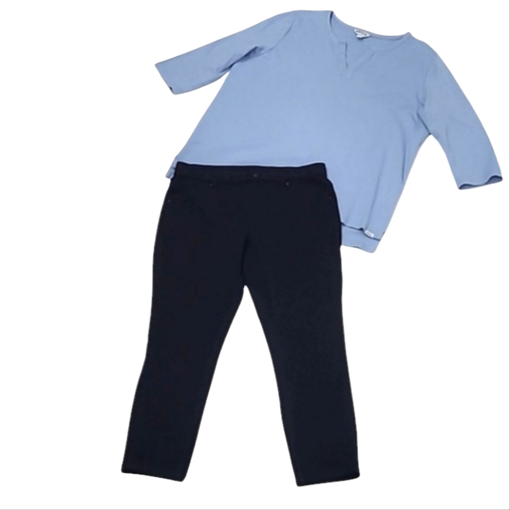 HUE Dress Pants Pull On Patterned Capri Pockets Stretchy Straight Leg Classic